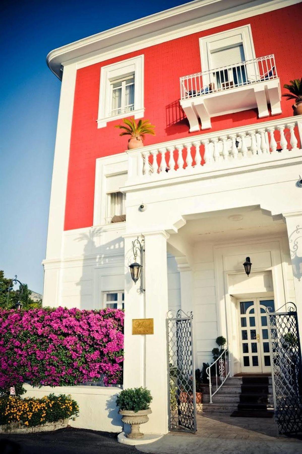 Hotel Villa Garden Sant'Agnello Exterior photo