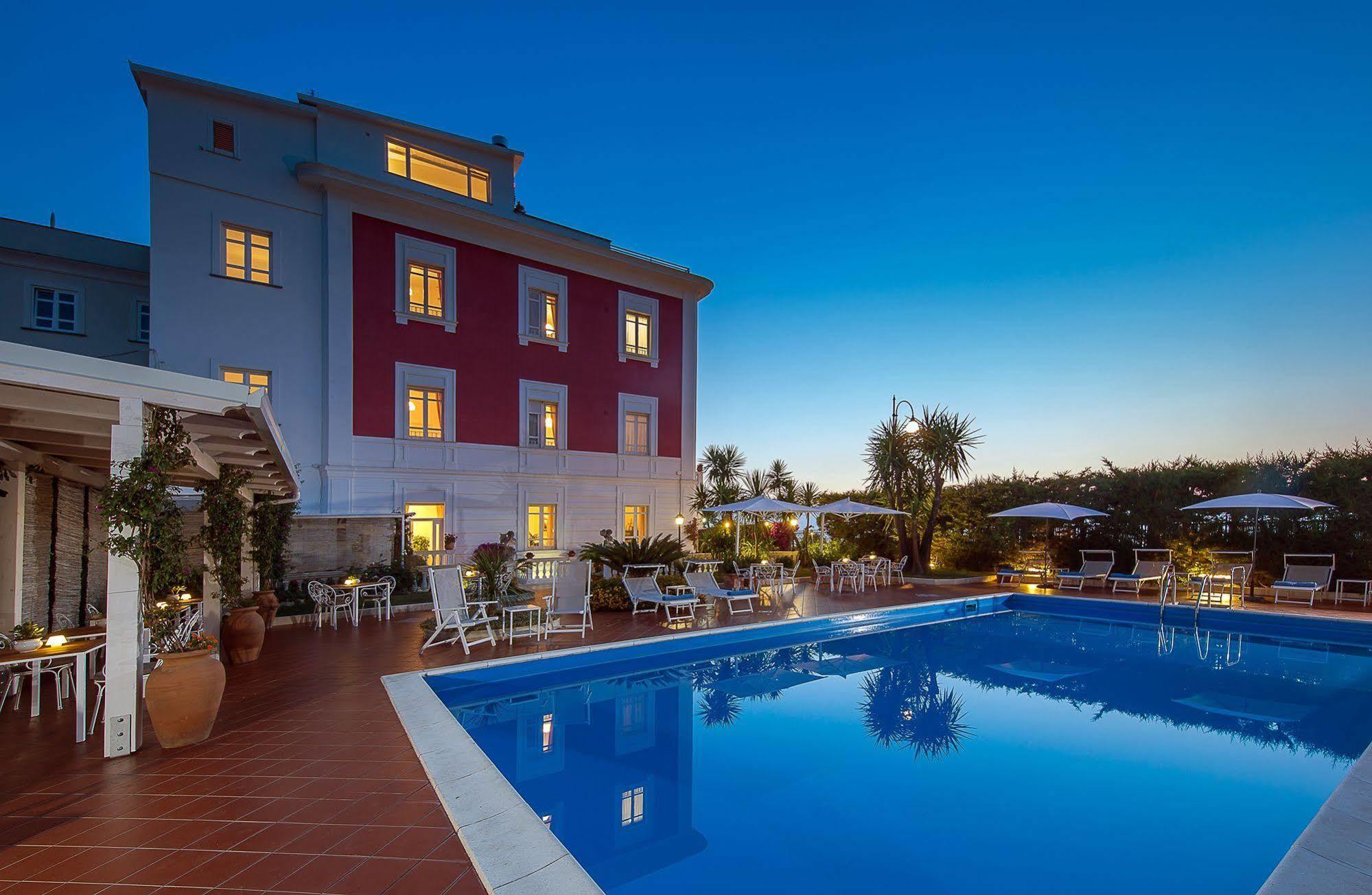 Hotel Villa Garden Sant'Agnello Exterior photo